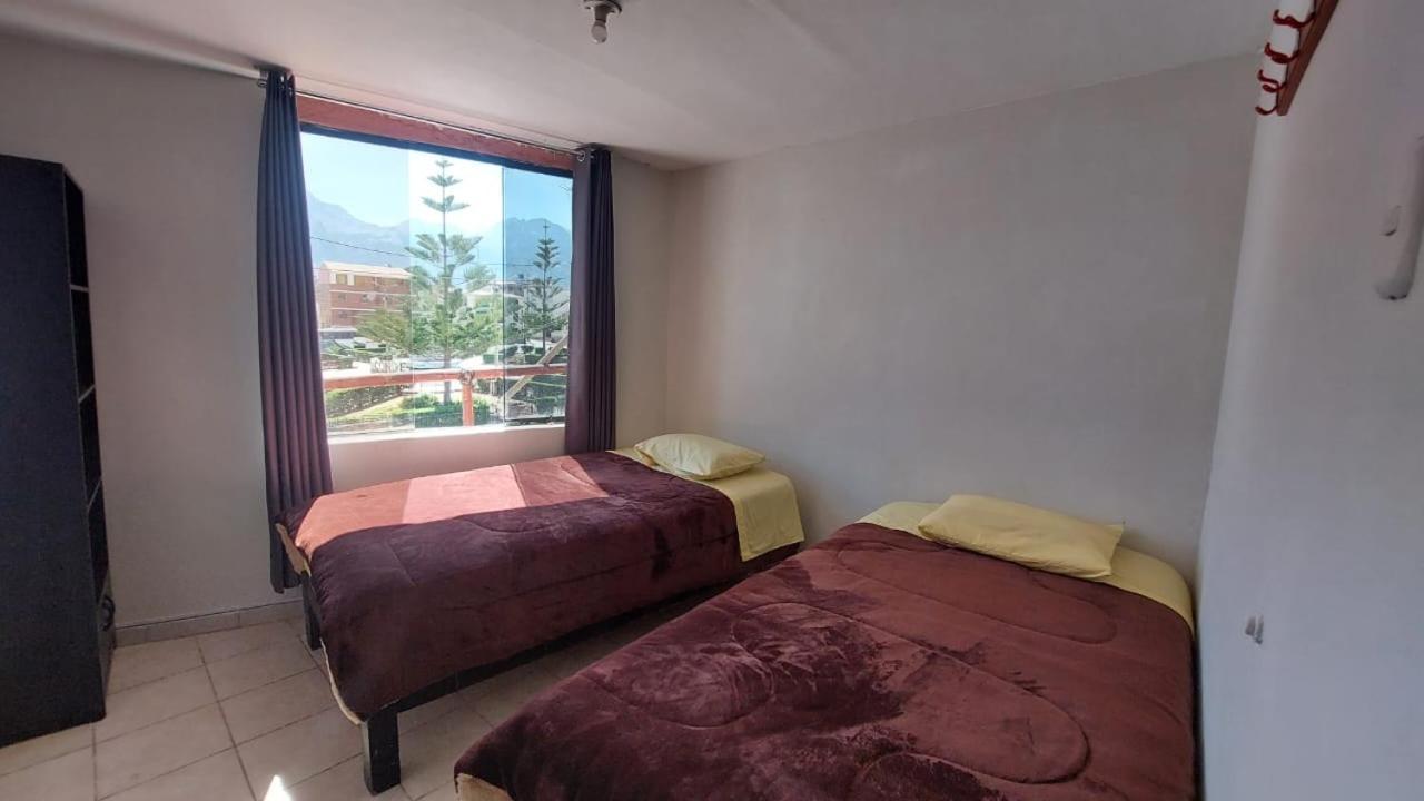 Cabanaconde Backpackers - Plaza De Armas קבאנהקונדה מראה חיצוני תמונה