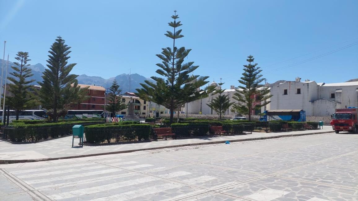 Cabanaconde Backpackers - Plaza De Armas קבאנהקונדה מראה חיצוני תמונה
